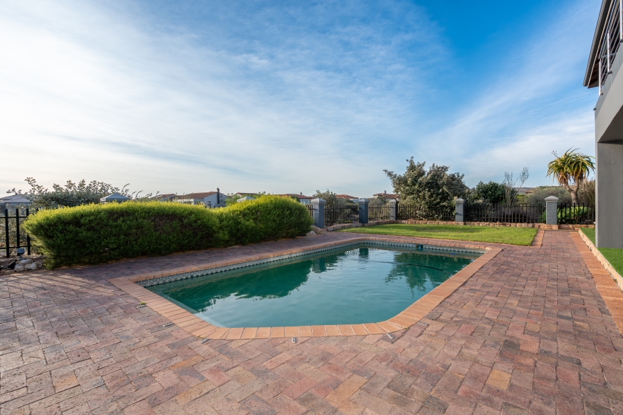 4 Bedroom Property for Sale in Langebaan Country Estate Western Cape